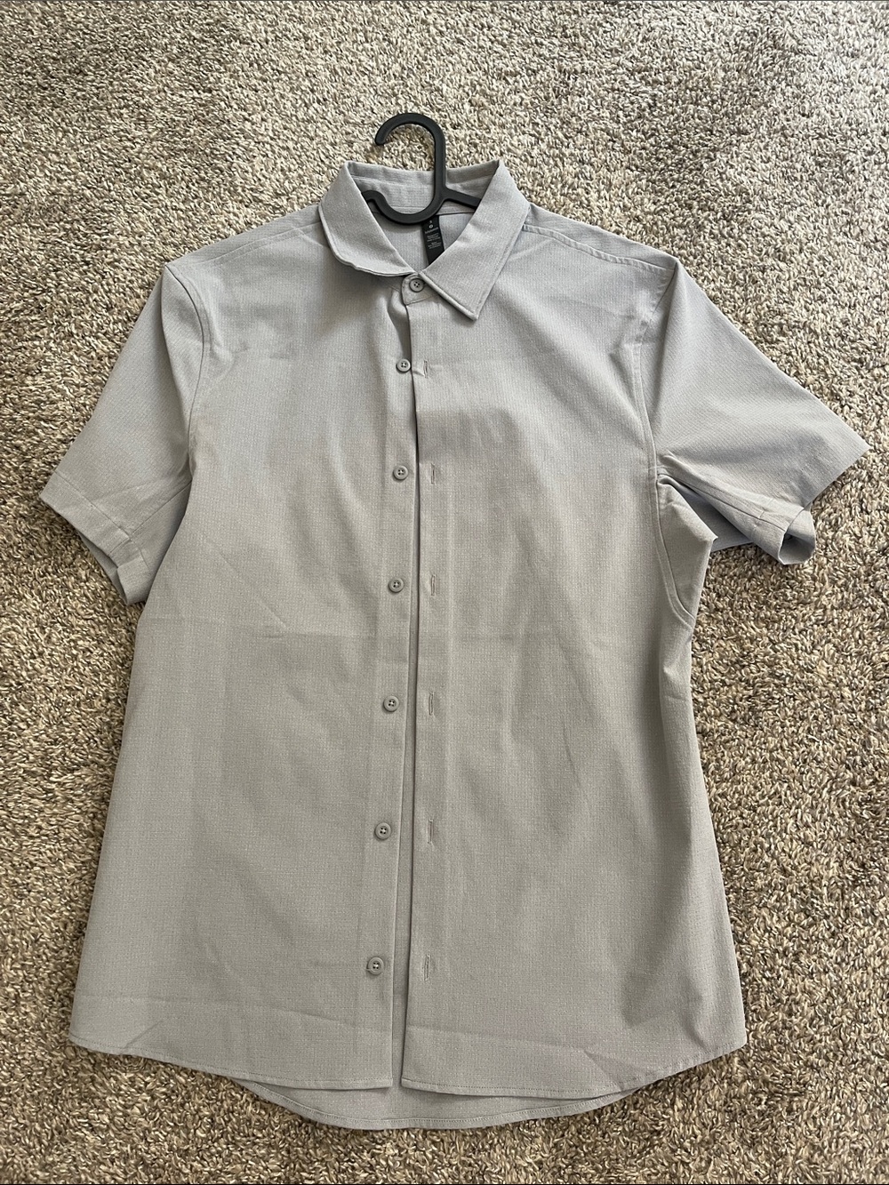 lululemon athletica Light Gray Short-Sleeve Button-Down Shirt
